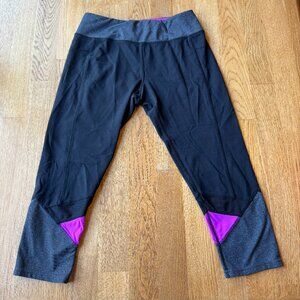 Kyodan Black Colorblock Cropped Leggings Size Petite/Small